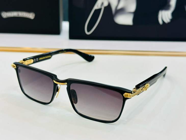 Picture of Chrome Hearts Sunglasses _SKUfw58062787fw